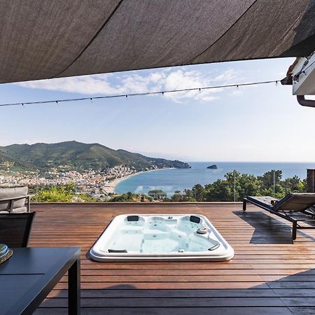 Spettacolare Vista Isola Terrazza E Idromassaggio Villa Noli Eksteriør bilde