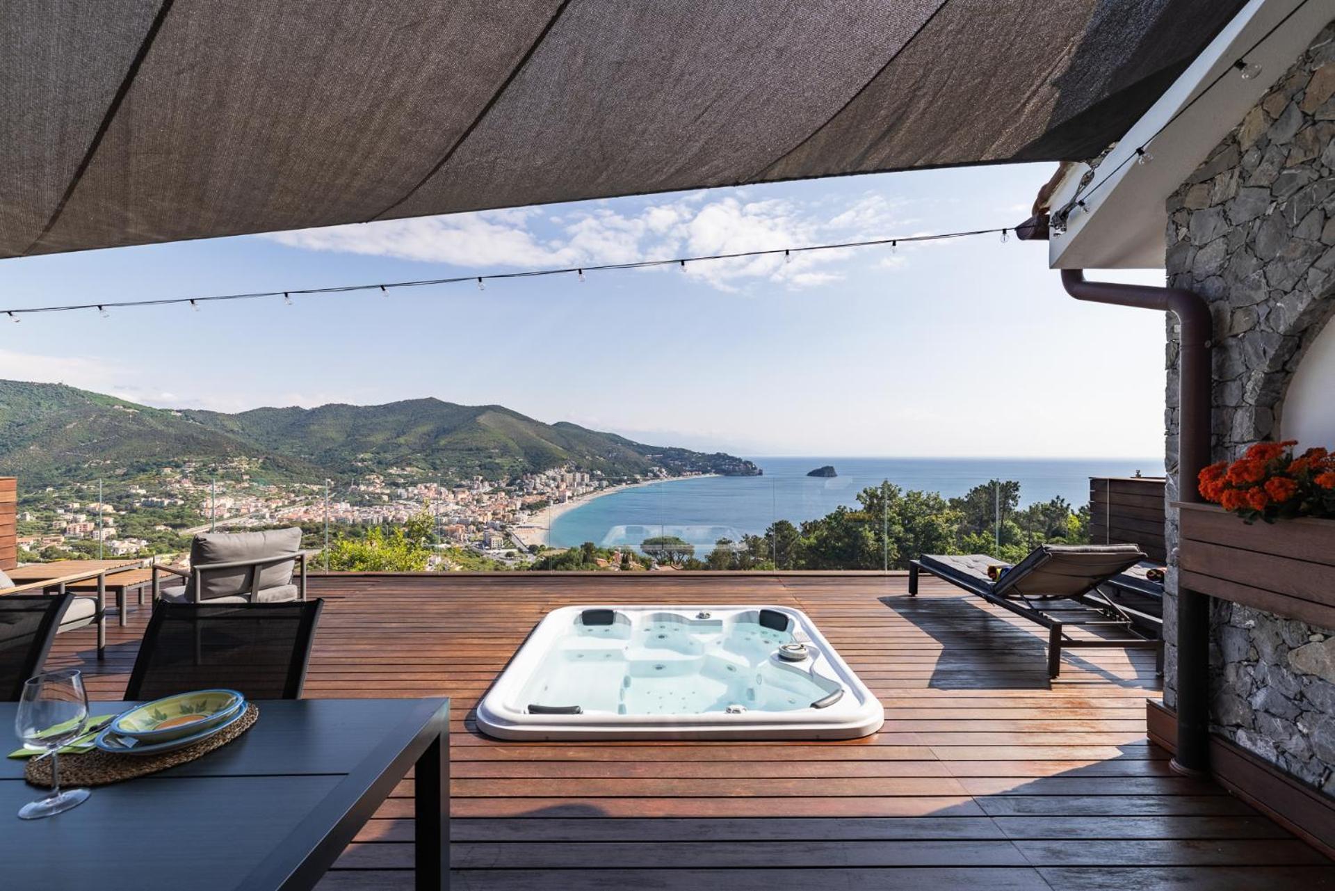 Spettacolare Vista Isola Terrazza E Idromassaggio Villa Noli Eksteriør bilde
