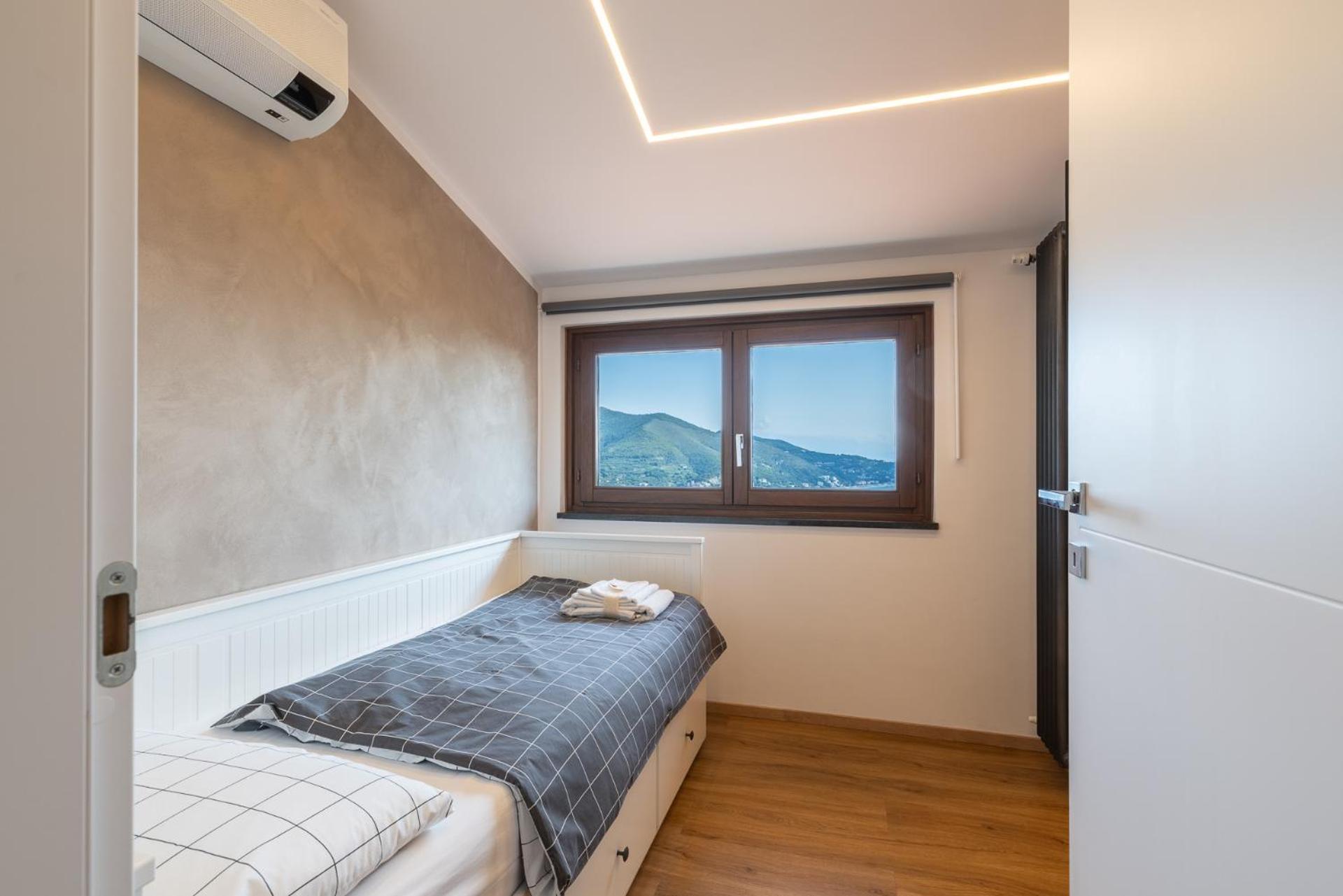 Spettacolare Vista Isola Terrazza E Idromassaggio Villa Noli Eksteriør bilde