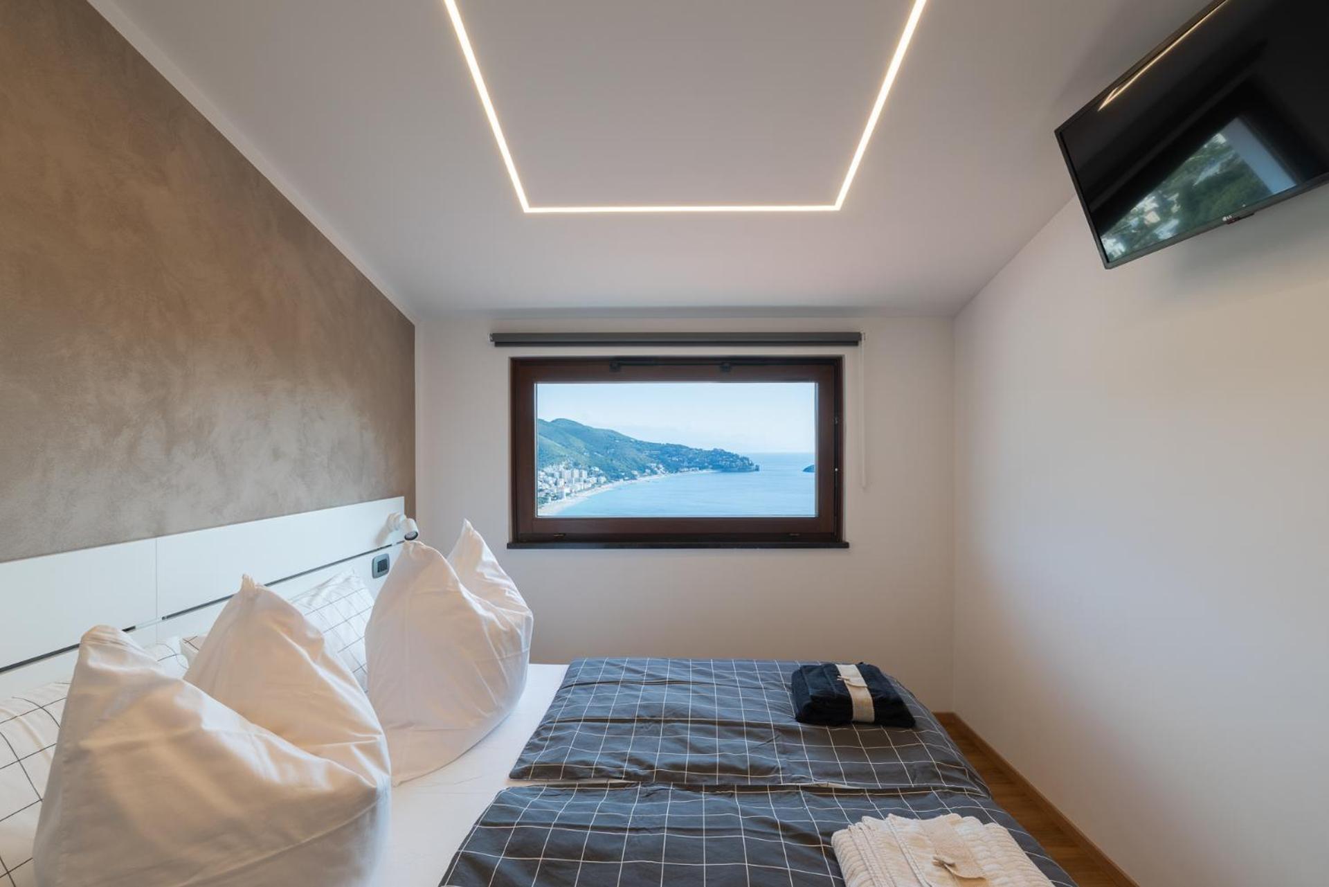 Spettacolare Vista Isola Terrazza E Idromassaggio Villa Noli Eksteriør bilde