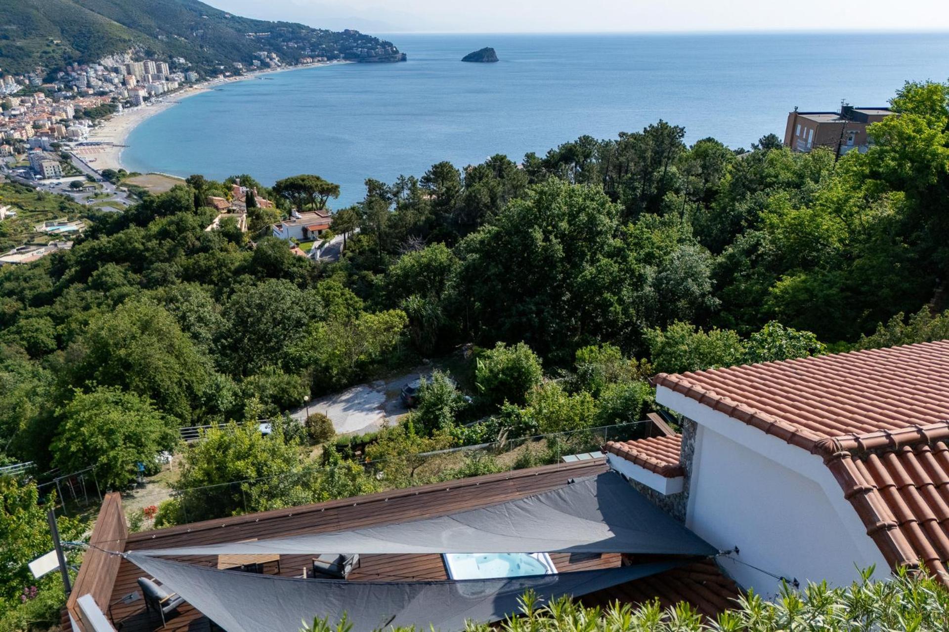 Spettacolare Vista Isola Terrazza E Idromassaggio Villa Noli Eksteriør bilde